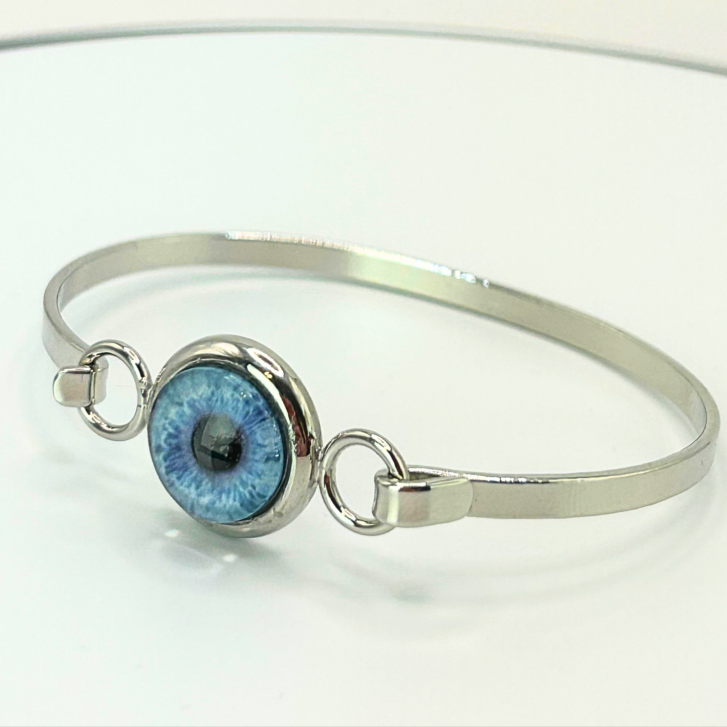 Rhodium-Plated Iris Bangle