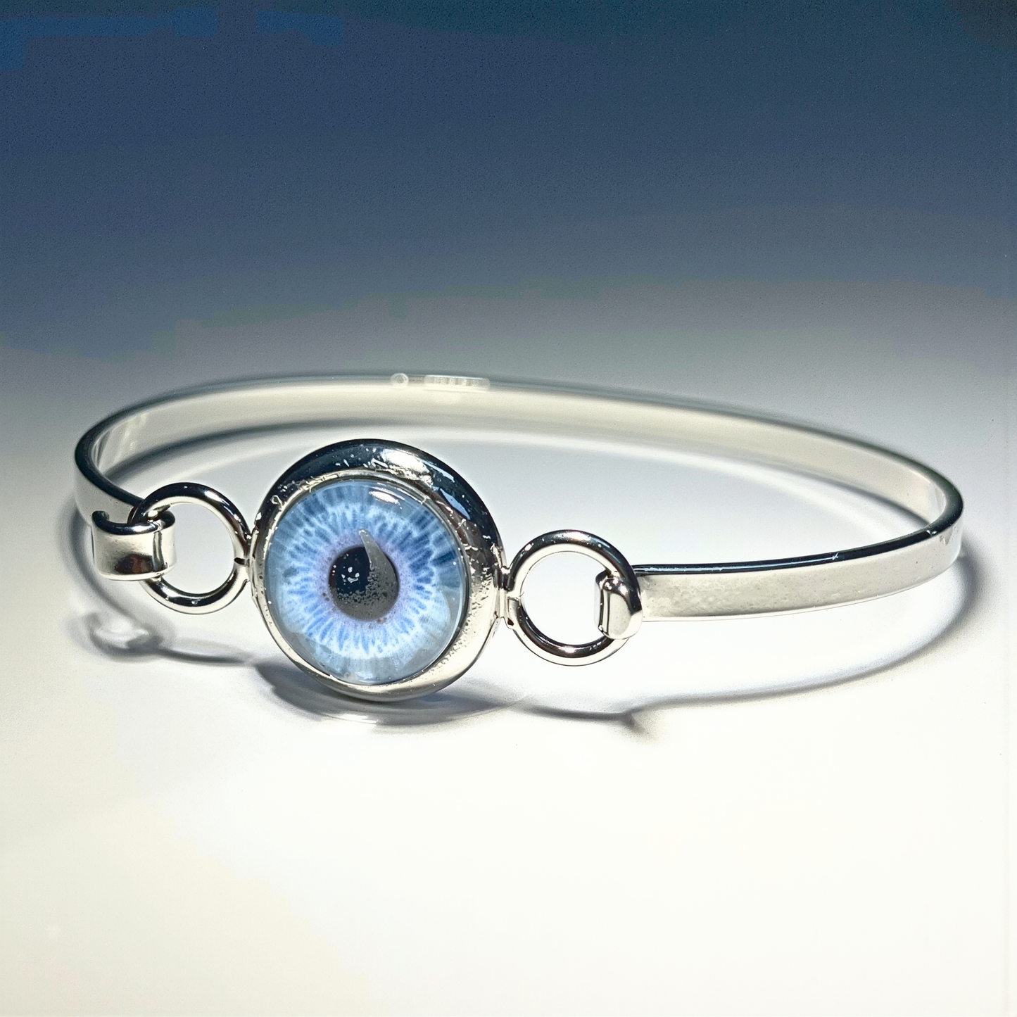 Rhodium-Plated Iris Bangle