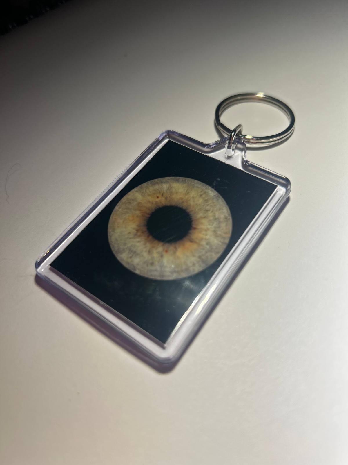 Keyring with Iris Art Design - Double-sided